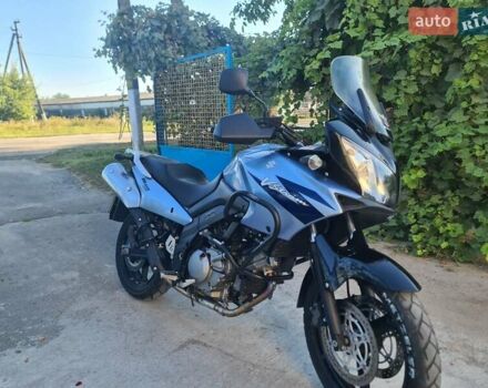 Синий Сузуки V-Strom 650, объемом двигателя 0.65 л и пробегом 40 тыс. км за 4800 $, фото 1 на Automoto.ua