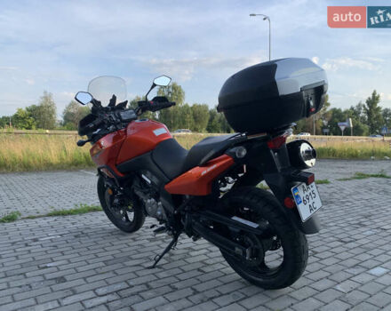 Помаранчевий Сузукі V-Strom 650, об'ємом двигуна 0.65 л та пробігом 13 тис. км за 6900 $, фото 4 на Automoto.ua