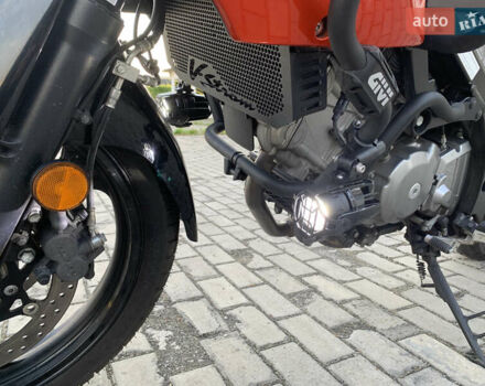 Помаранчевий Сузукі V-Strom 650, об'ємом двигуна 0.65 л та пробігом 13 тис. км за 6900 $, фото 17 на Automoto.ua