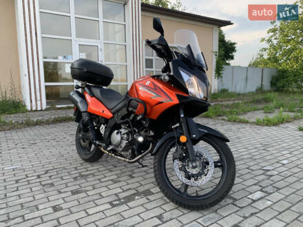 Сузукі V-Strom 650 2010 у Києві на Automoto.ua Помаранчевий Сузукі V-Strom 650, об'ємом двигуна 0.65 л та пробігом 13 тис. км за 6900 $, фото 1 на Automoto.ua