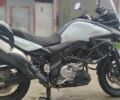 Белый Сузуки V-Strom 650/XT, объемом двигателя 0.65 л и пробегом 18 тыс. км за 8000 $, фото 7 на Automoto.ua