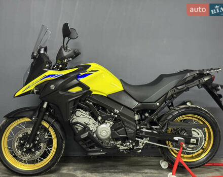 Сузуки V-Strom 650/XT, объемом двигателя 0.65 л и пробегом 4 тыс. км за 9900 $, фото 1 на Automoto.ua