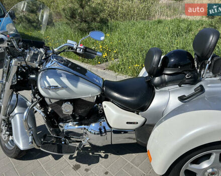 Серый Сузуки VL 800 Intruder, объемом двигателя 1.5 л и пробегом 20 тыс. км за 7700 $, фото 4 на Automoto.ua