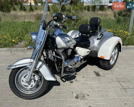 Серый Сузуки VL 800 Intruder, объемом двигателя 1.5 л и пробегом 20 тыс. км за 7700 $, фото 10 на Automoto.ua