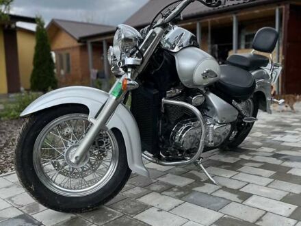 Сузуки VL 800 Intruder 2004 в Хмельницком на Automoto.ua Серый Сузуки VL 800 Intruder, объемом двигателя 0.81 л и пробегом 35 тыс. км за 5450 $, фото 1 на Automoto.ua