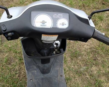 Серый Сузуки ZZ 50, объемом двигателя 0.05 л и пробегом 7 тыс. км за 570 $, фото 2 на Automoto.ua