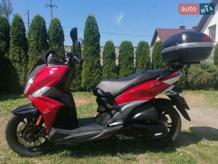 Сим Джет Евро 2019 в Ровно на Automoto.ua Красный Сим Джет Евро, объемом двигателя 0.15 л и пробегом 9 тыс. км за 1650 $, фото 1 на Automoto.ua
