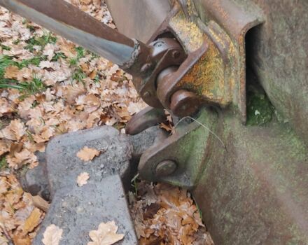 Желтый Т 130, объемом двигателя 1.42 л и пробегом 10 тыс. км за 4039 $, фото 6 на Automoto.ua