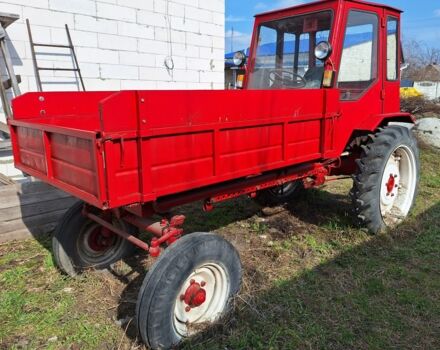 Красный Т 16, объемом двигателя 2070 л и пробегом 0 тыс. км за 3200 $, фото 2 на Automoto.ua