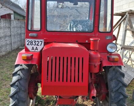 Красный Т 16, объемом двигателя 2070 л и пробегом 0 тыс. км за 3200 $, фото 1 на Automoto.ua