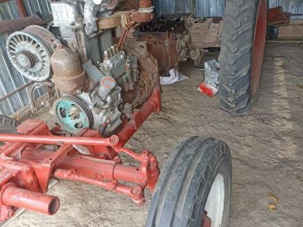 Т 25 1992 у Бершаде на Automoto.ua Червоний Т 25, об'ємом двигуна 2 л та пробігом 10 тис. км за 2500 $, фото 1 на Automoto.ua