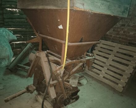 Синий Т 40, объемом двигателя 0 л и пробегом 10 тыс. км за 6000 $, фото 6 на Automoto.ua