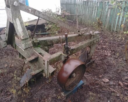 Синий Т 40АМ, объемом двигателя 4.2 л и пробегом 10 тыс. км за 3700 $, фото 1 на Automoto.ua