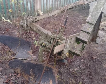 Синий Т 40АМ, объемом двигателя 4.2 л и пробегом 10 тыс. км за 3700 $, фото 2 на Automoto.ua