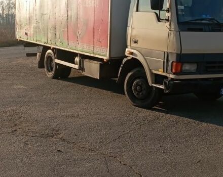 TATA 613, объемом двигателя 5.68 л и пробегом 0 тыс. км за 8000 $, фото 2 на Automoto.ua