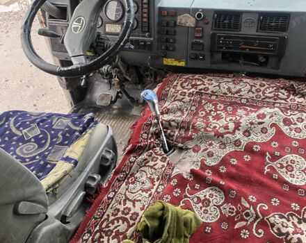 Білий TATA А079, об'ємом двигуна 5.68 л та пробігом 700 тис. км за 4900 $, фото 6 на Automoto.ua