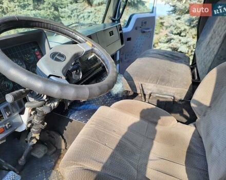 Білий TATA ЛПТ, об'ємом двигуна 5.68 л та пробігом 356 тис. км за 5900 $, фото 11 на Automoto.ua