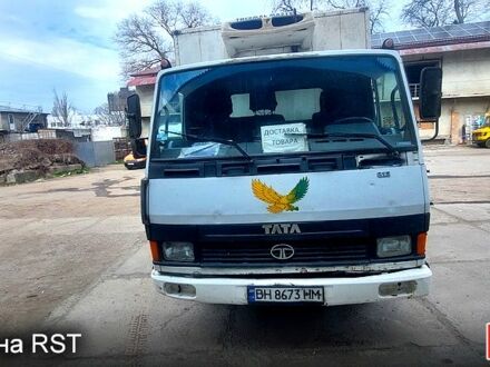 Белый TATA ЛПТ, объемом двигателя 5.7 л и пробегом 400 тыс. км за 5000 $, фото 1 на Automoto.ua