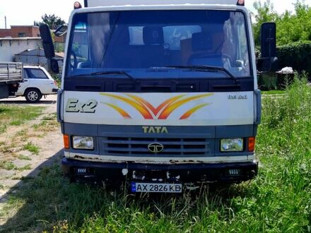 Белый TATA ЛПТ, объемом двигателя 5.7 л и пробегом 211 тыс. км за 7500 $, фото 1 на Automoto.ua