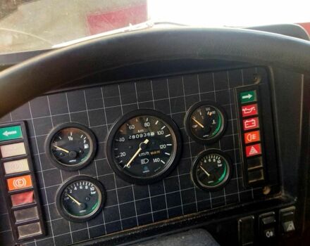 TATA ЛПТ, об'ємом двигуна 4.5 л та пробігом 280 тис. км за 4700 $, фото 3 на Automoto.ua