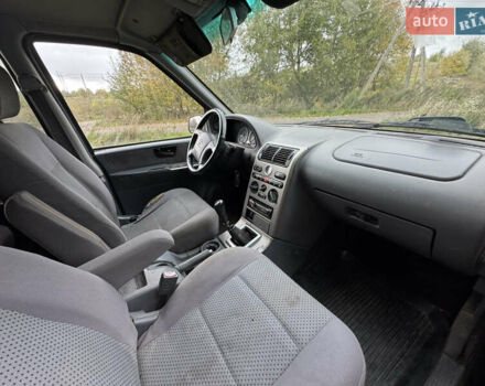 Черный TATA Сафари, объемом двигателя 2.2 л и пробегом 300 тыс. км за 2300 $, фото 8 на Automoto.ua