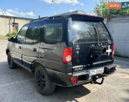 Черный TATA Сафари, объемом двигателя 2.2 л и пробегом 120 тыс. км за 1850 $, фото 4 на Automoto.ua