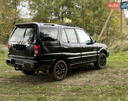 Черный TATA Сафари, объемом двигателя 2.2 л и пробегом 300 тыс. км за 2300 $, фото 4 на Automoto.ua