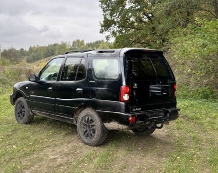 Черный TATA Сафари, объемом двигателя 2.2 л и пробегом 350 тыс. км за 2300 $, фото 5 на Automoto.ua