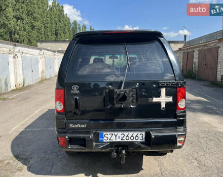 Черный TATA Сафари, объемом двигателя 2.2 л и пробегом 120 тыс. км за 1850 $, фото 2 на Automoto.ua