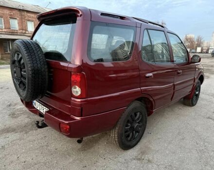 Червоний TATA Safari, об'ємом двигуна 2.2 л та пробігом 218 тис. км за 3500 $, фото 5 на Automoto.ua