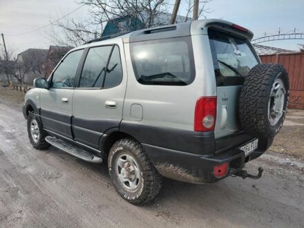 Сірий TATA Safari, об'ємом двигуна 3 л та пробігом 155 тис. км за 1799 $, фото 1 на Automoto.ua
