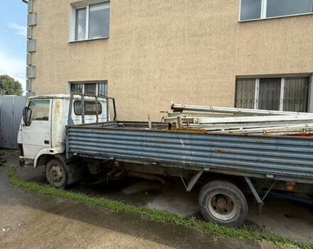 Білий TATA LPT 613, об'ємом двигуна 5.7 л та пробігом 356 тис. км за 5750 $, фото 1 на Automoto.ua