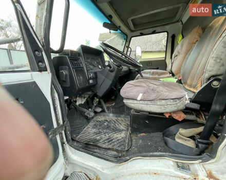 Білий TATA LPT 613, об'ємом двигуна 5.68 л та пробігом 382 тис. км за 3400 $, фото 8 на Automoto.ua