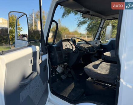 Белый TATA LPT 613, объемом двигателя 5.68 л и пробегом 64 тыс. км за 10800 $, фото 35 на Automoto.ua