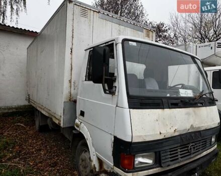 Белый TATA LPT 613, объемом двигателя 5.67 л и пробегом 395 тыс. км за 2800 $, фото 2 на Automoto.ua