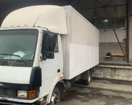 Белый TATA LPT 613, объемом двигателя 5.7 л и пробегом 300 тыс. км за 4500 $, фото 3 на Automoto.ua