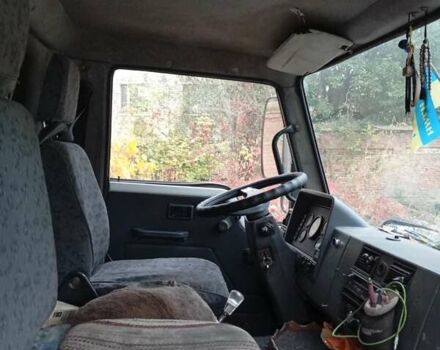 Белый TATA LPT 613, объемом двигателя 5.68 л и пробегом 600 тыс. км за 3000 $, фото 4 на Automoto.ua