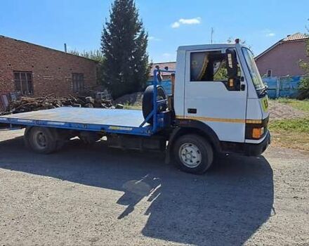 Белый TATA LPT 613, объемом двигателя 5.68 л и пробегом 390 тыс. км за 8300 $, фото 6 на Automoto.ua