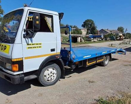 Белый TATA LPT 613, объемом двигателя 5.68 л и пробегом 390 тыс. км за 8300 $, фото 1 на Automoto.ua