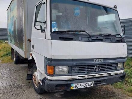 Білий TATA LPT 613, об'ємом двигуна 5.68 л та пробігом 250 тис. км за 1500 $, фото 1 на Automoto.ua