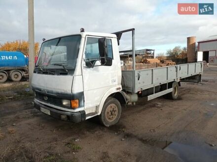TATA LPT 613 2008 в Харькове на Automoto.ua Белый TATA LPT 613, объемом двигателя 5.68 л и пробегом 329 тыс. км за 3200 $, фото 1 на Automoto.ua