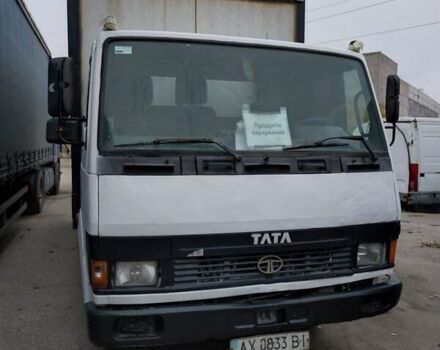 Белый TATA LPT 613, объемом двигателя 5.68 л и пробегом 559 тыс. км за 3200 $, фото 1 на Automoto.ua