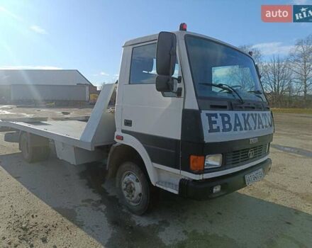 Белый TATA LPT 613, объемом двигателя 5.68 л и пробегом 280 тыс. км за 9000 $, фото 1 на Automoto.ua