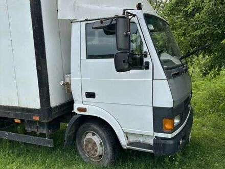 Білий TATA LPT 613, об'ємом двигуна 5.7 л та пробігом 60 тис. км за 11500 $, фото 1 на Automoto.ua