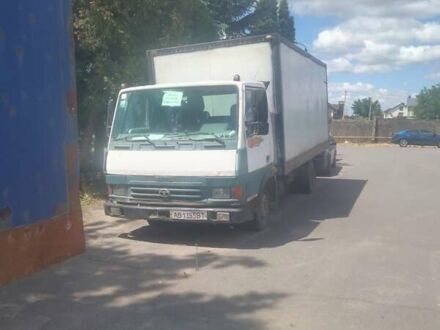 TATA LPT 613 2012 в Виннице на Automoto.ua Белый TATA LPT 613, объемом двигателя 5.68 л и пробегом 720 тыс. км за 4000 $, фото 1 на Automoto.ua