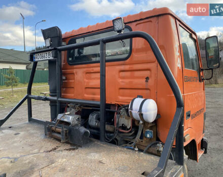 Красный TATA LPT 613, объемом двигателя 5.68 л и пробегом 280 тыс. км за 10200 $, фото 2 на Automoto.ua