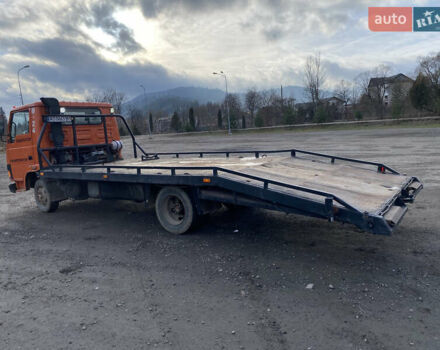 Красный TATA LPT 613, объемом двигателя 5.68 л и пробегом 280 тыс. км за 10200 $, фото 3 на Automoto.ua