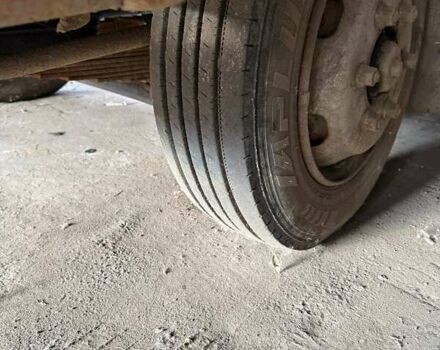 Красный TATA LPT 613, объемом двигателя 0 л и пробегом 269 тыс. км за 5850 $, фото 5 на Automoto.ua