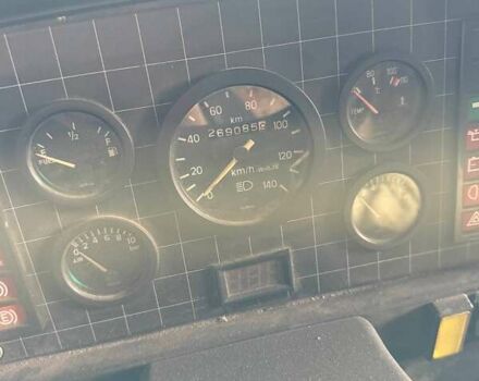 Красный TATA LPT 613, объемом двигателя 0 л и пробегом 269 тыс. км за 5850 $, фото 4 на Automoto.ua