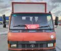 Красный TATA LPT 613, объемом двигателя 5.68 л и пробегом 350 тыс. км за 4200 $, фото 1 на Automoto.ua
